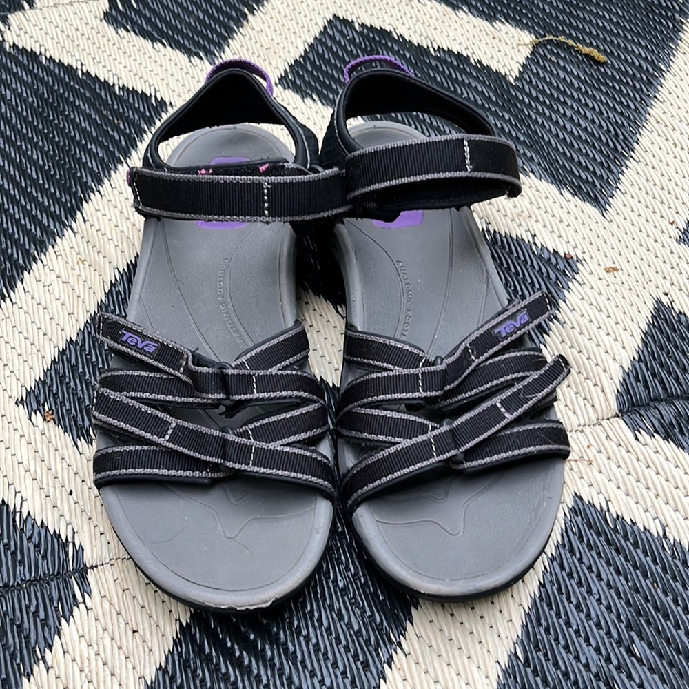 Teva strapped sandals